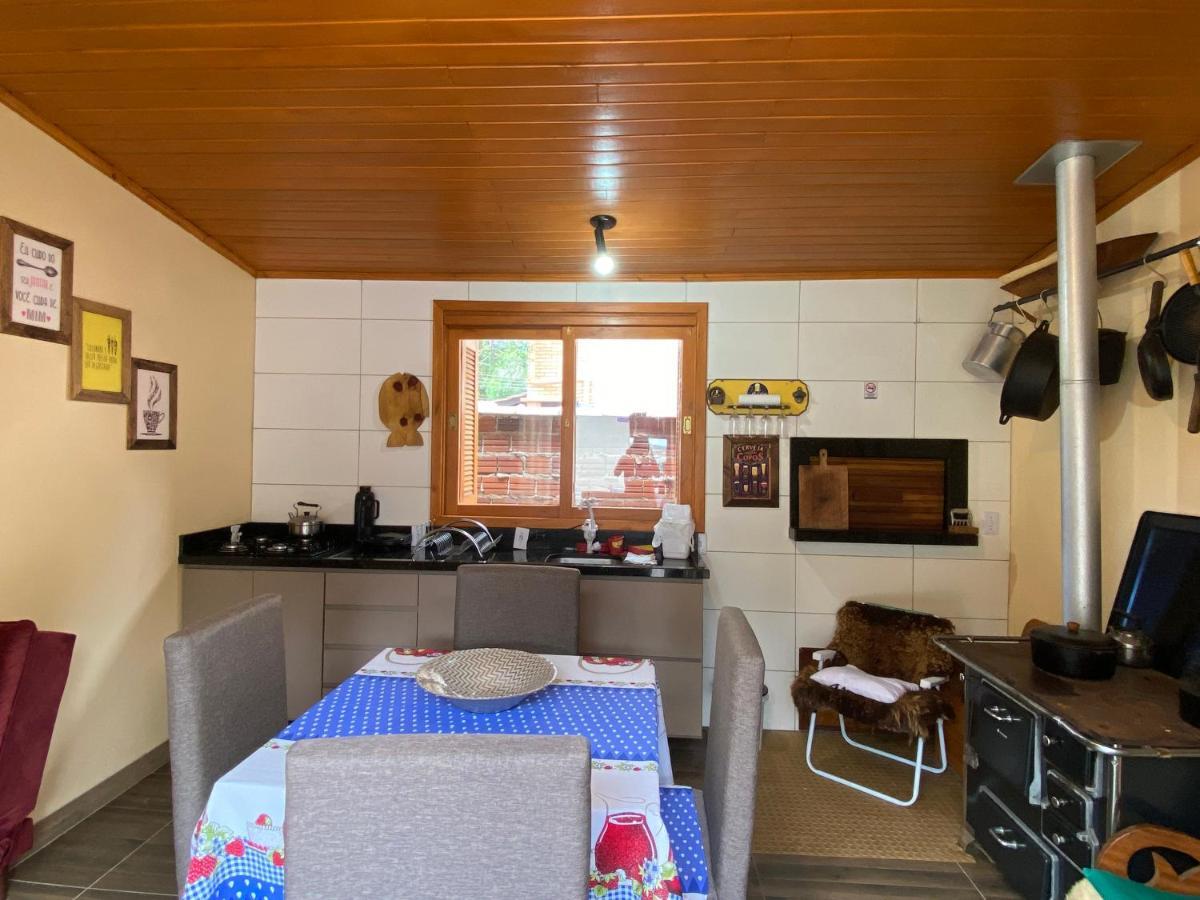 Casa Aconchegante Ou Suites Privativas Канела Экстерьер фото
